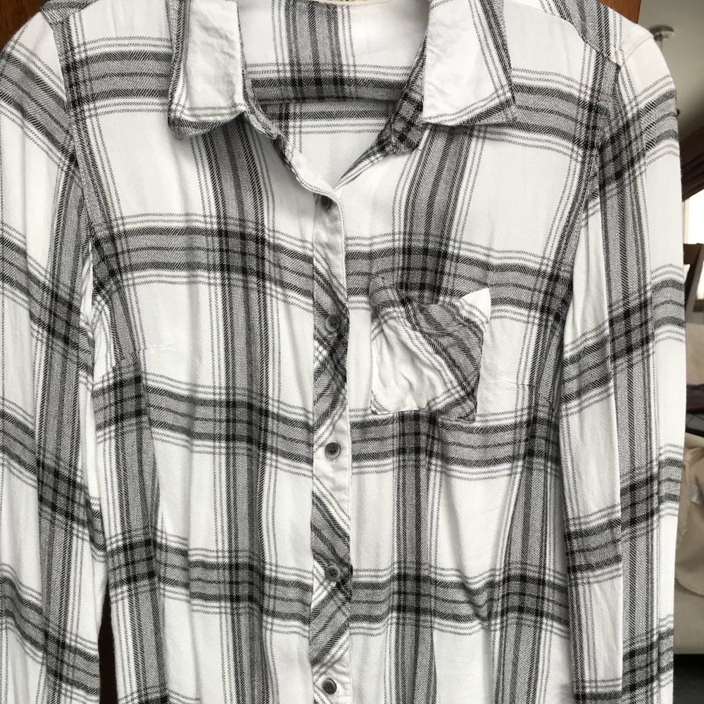 Maurices White, Gray, and Black Plaid Button Down